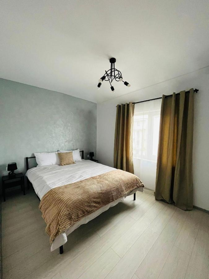 Superb Apartment 35 Voucere Vacanta Zero74Unu236Optsute Iasi Buitenkant foto